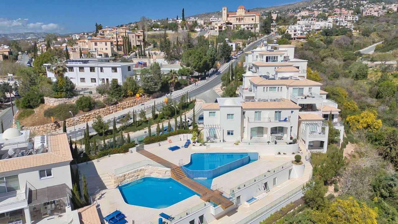 Apartment in Paphos, Cyprus, 151 m² - picture 1