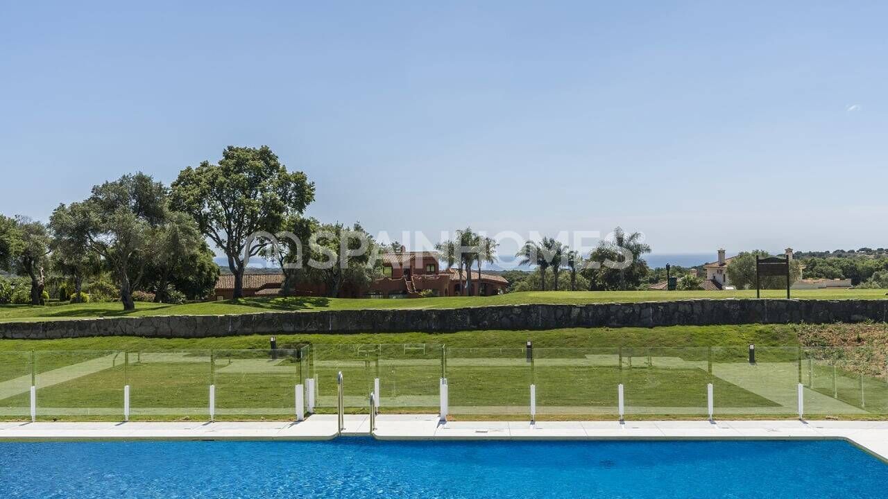 Apartment in San Roque, Spain, 116 m² - picture 1