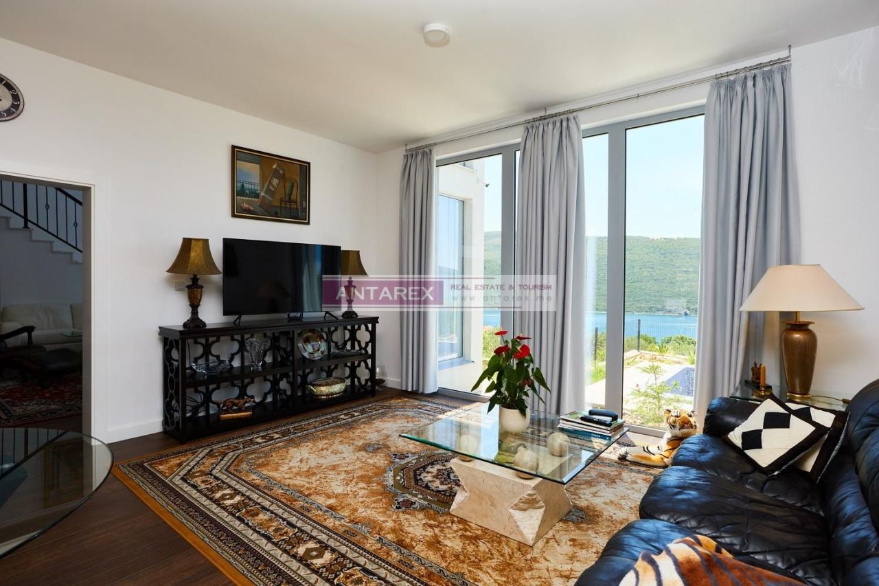 Villa en Kumbor, Montenegro, 335 m² - imagen 10