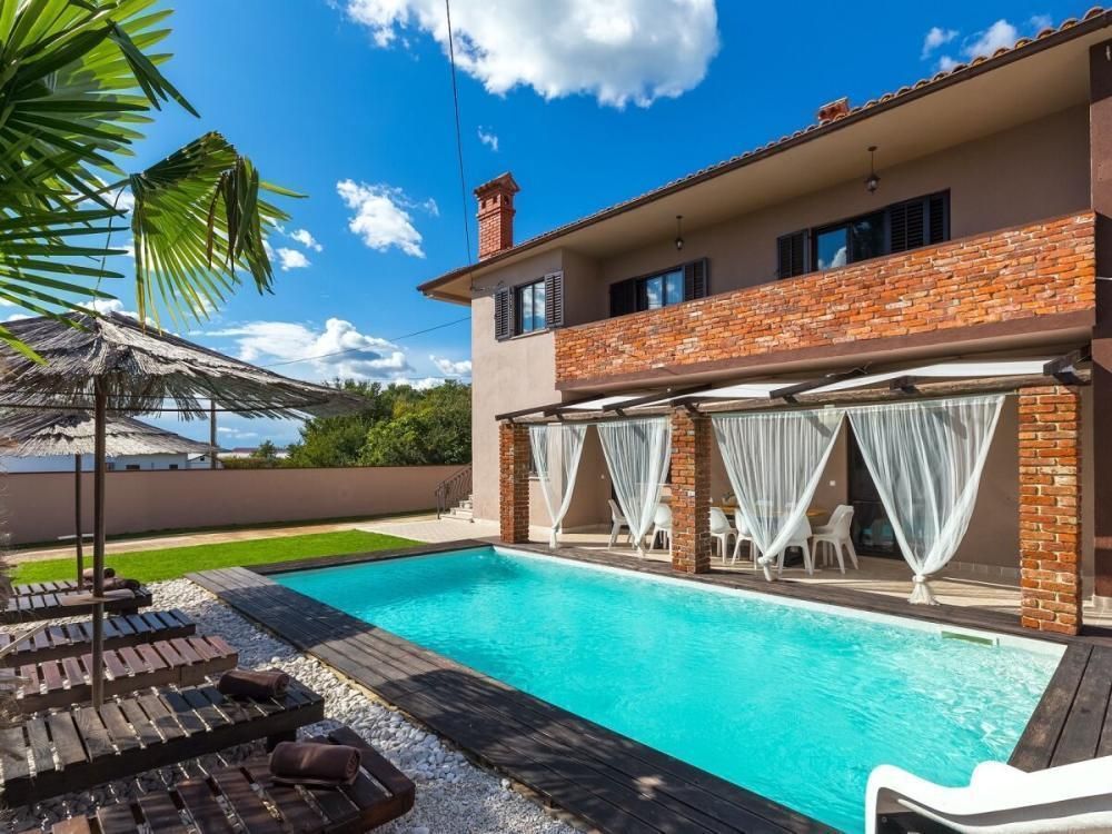 Villa Rebići, Barban, Croatia, 250 m² - picture 1