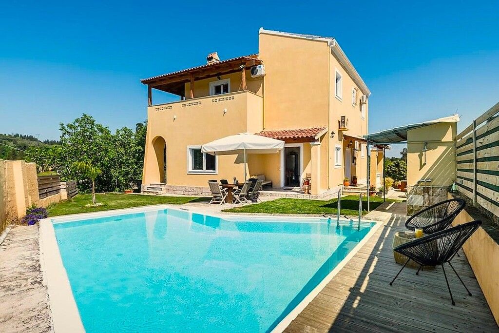 Villa in Corfu, Greece, 330 m² - picture 1