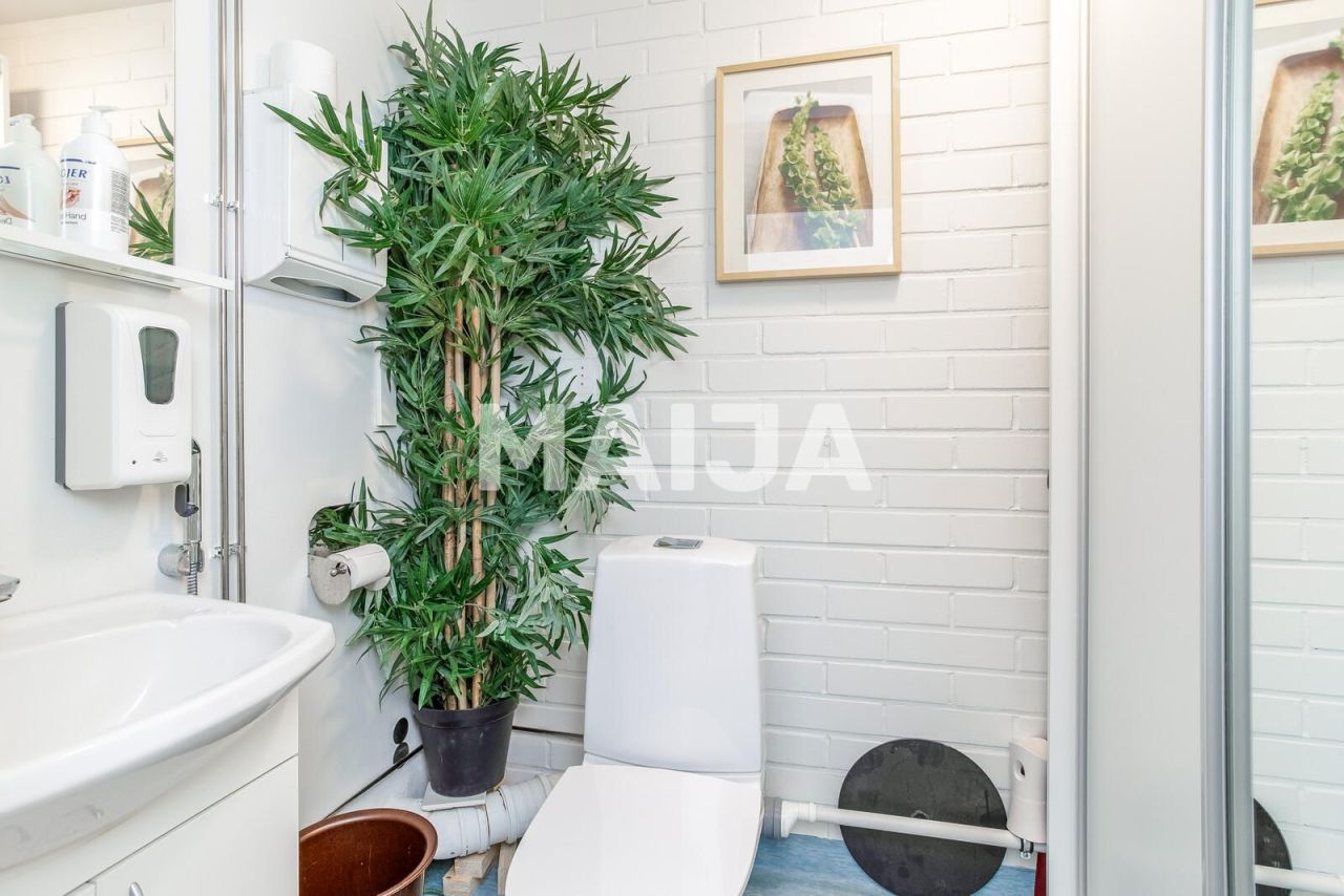 Office in Lahti, Finland, 94 m² - picture 15