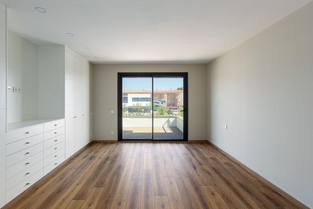 Villa à Sant Andreu de Llavaneres, Espagne, 474 m² - image 10
