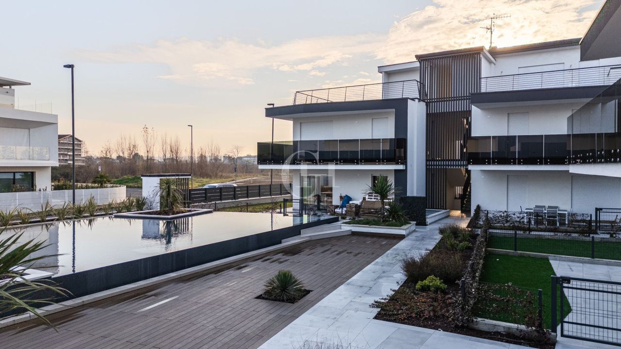 Apartment on Lake Garda, Italy, 185 m² - picture 17