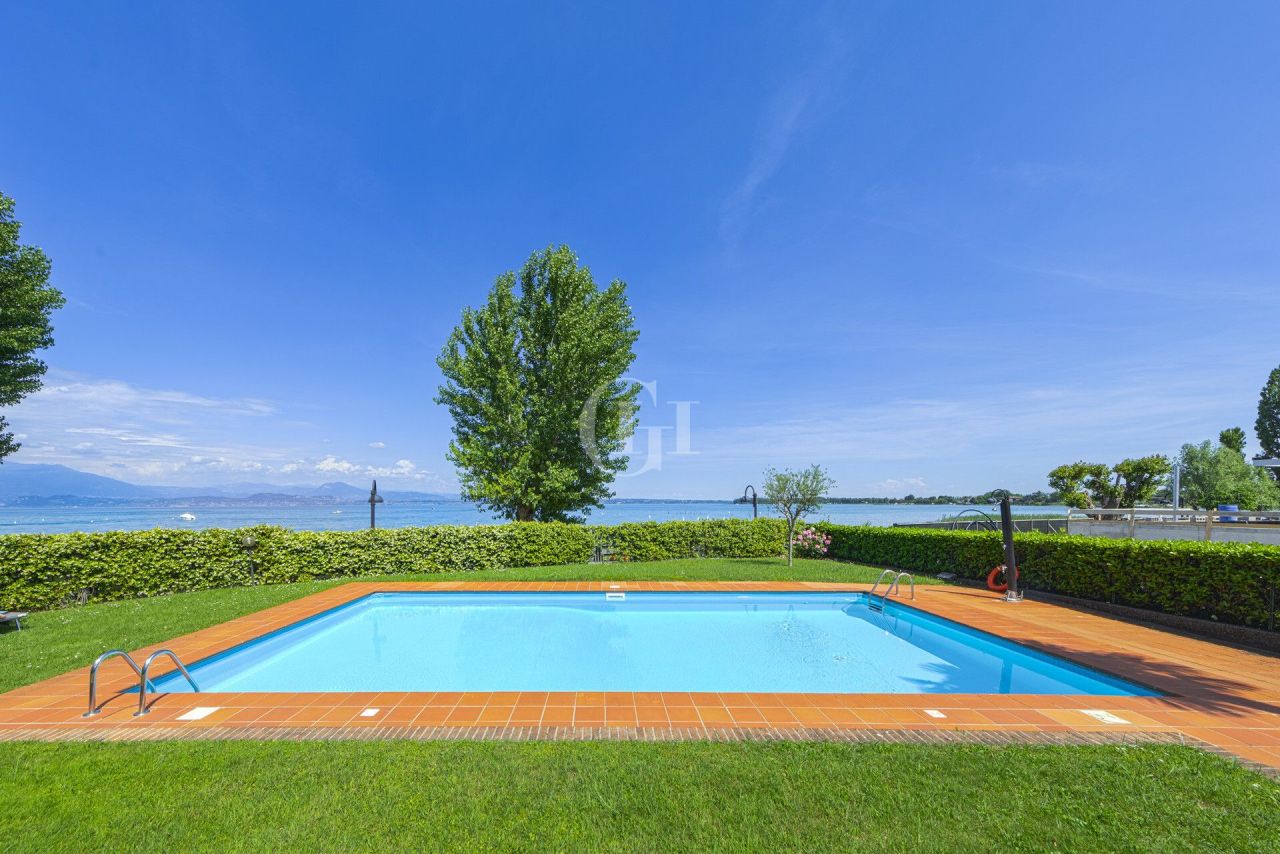 Ático por Lago de Garda, Italia, 90 m² - imagen 2