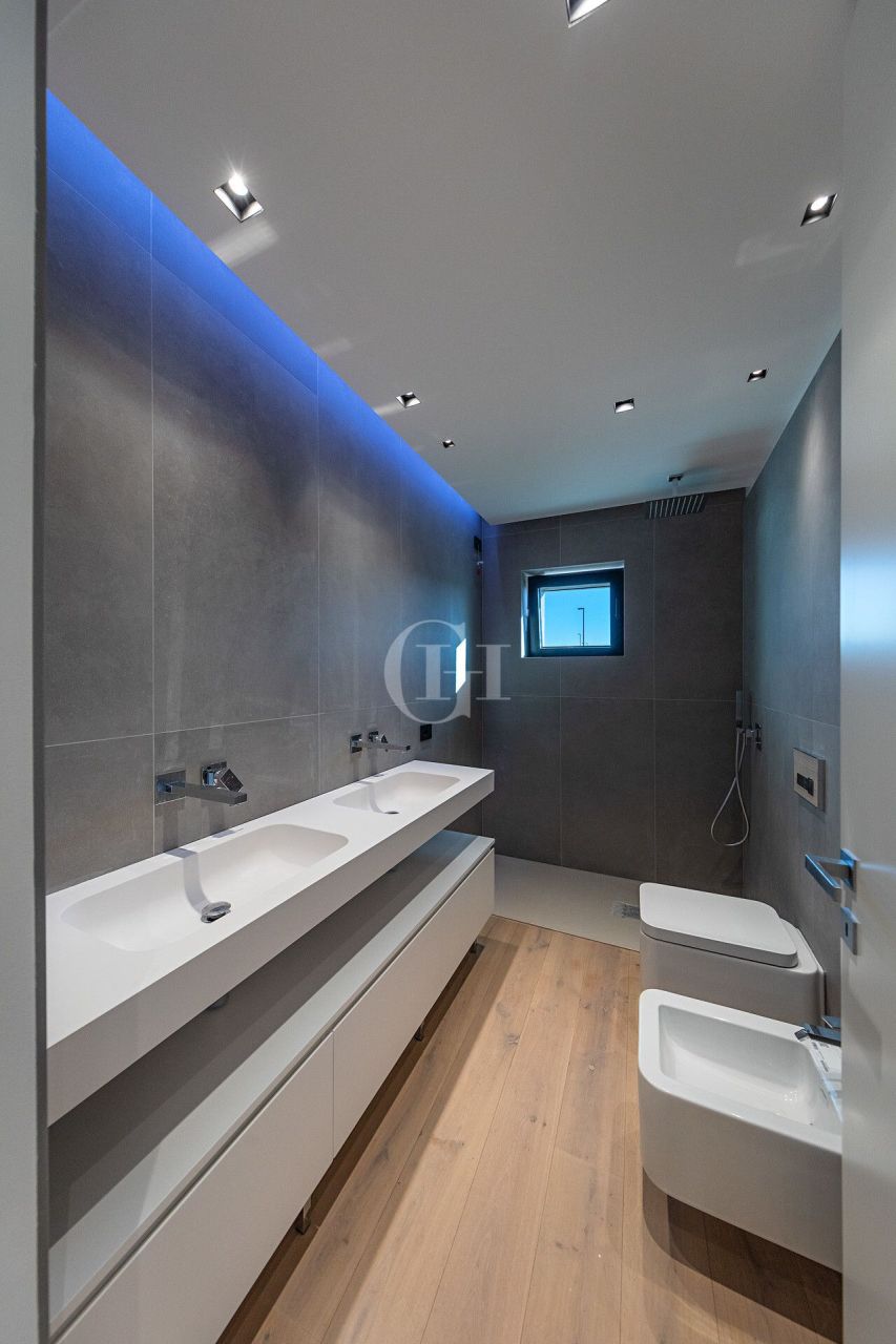 Apartamento por Lago de Garda, Italia, 90 m² - imagen 6