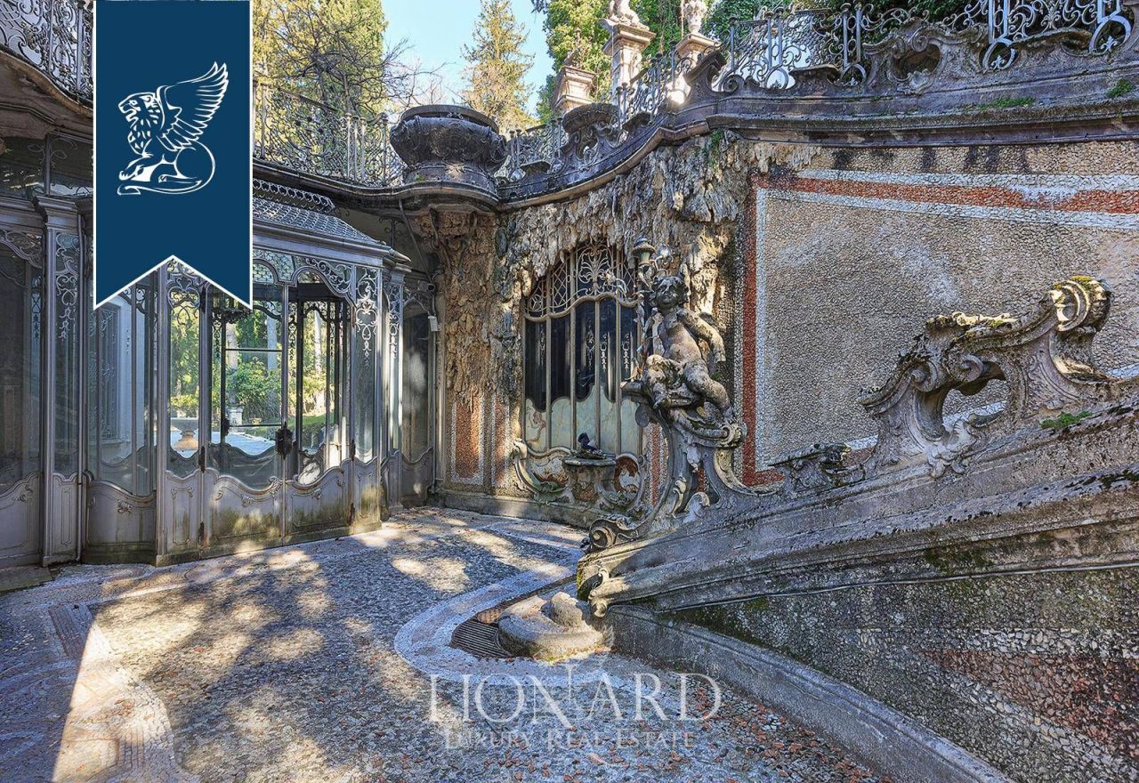 Villa à Brunate, Italie, 1 500 m² - image 9