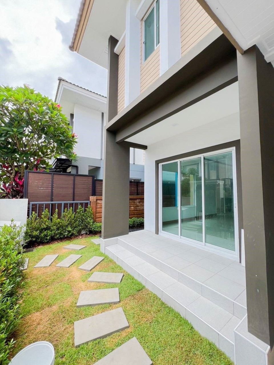 Haus in Insel Phuket, Thailand, 148 m² - Foto 1