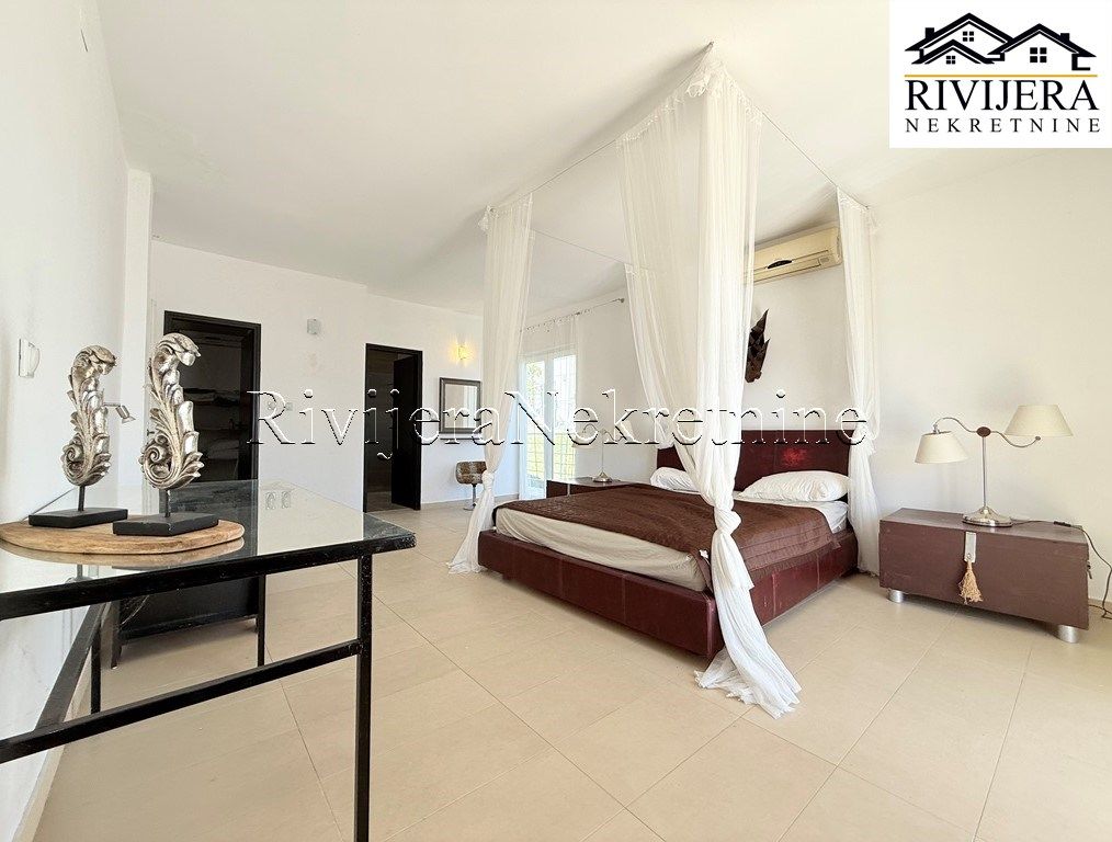 Casa a Herceg-Novi, Montenegro, 212 m² - foto 14