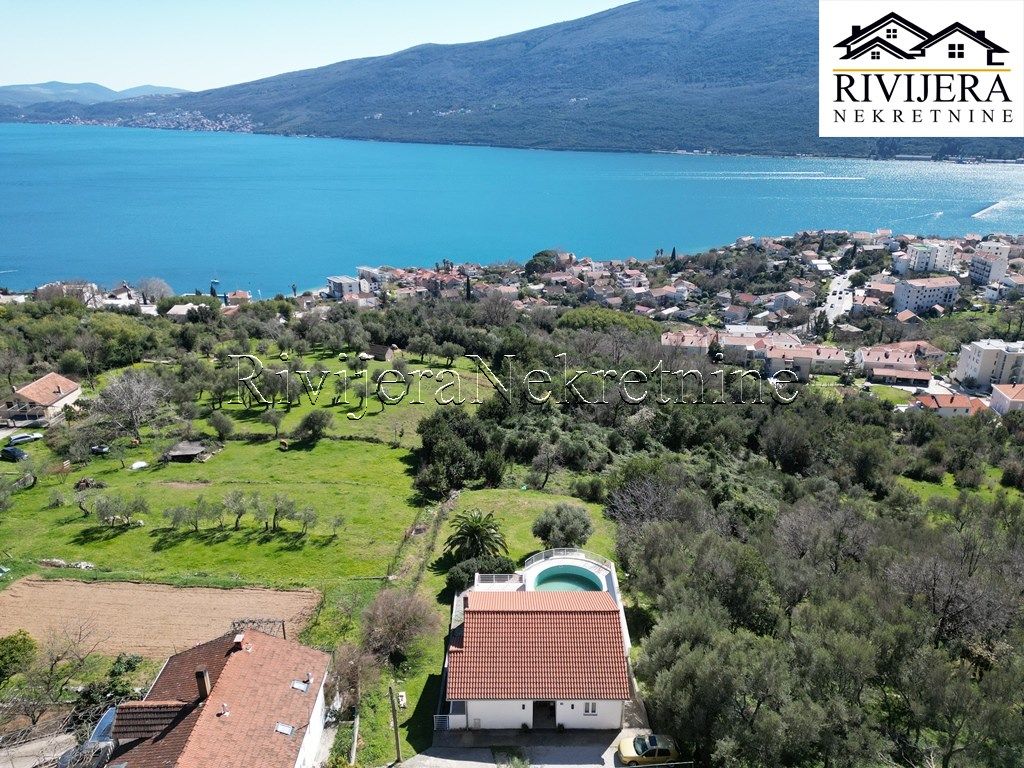 Casa a Herceg-Novi, Montenegro, 212 m² - foto 10