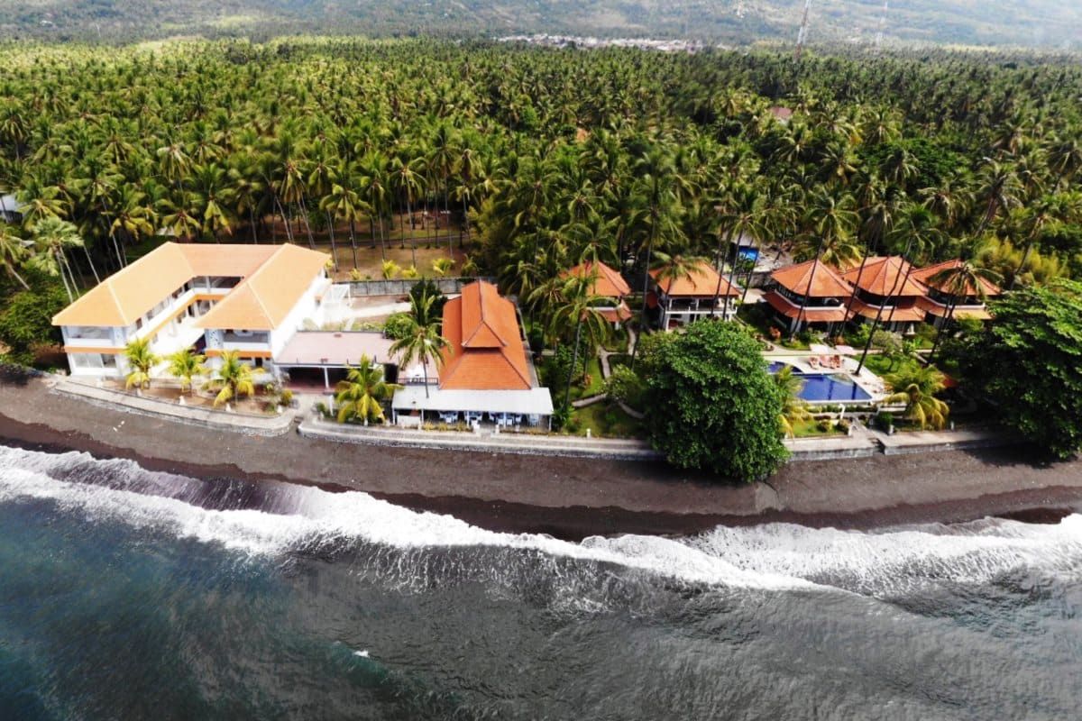 Hotel en Singaraja, Indonesia, 2 000 m² - imagen 1