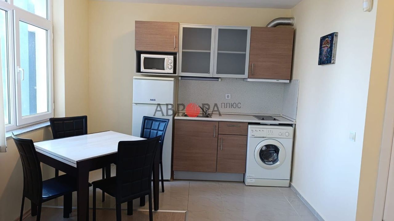 Piso en Sunny Beach, Bulgaria, 66 m² - imagen 2