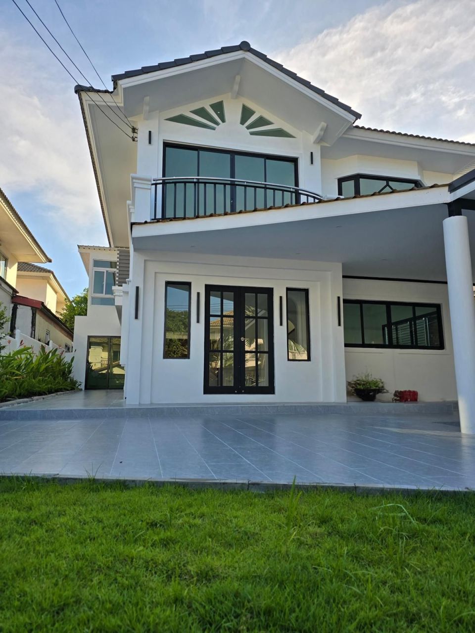 Casa en Phuket, Tailandia, 277.6 m² - imagen 1