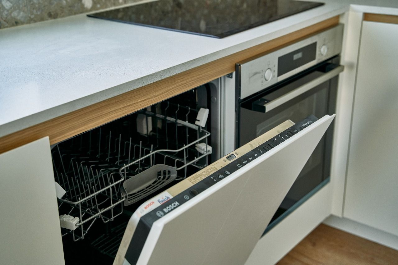 Apartment in Tivat, Montenegro, 102 m² - picture 7