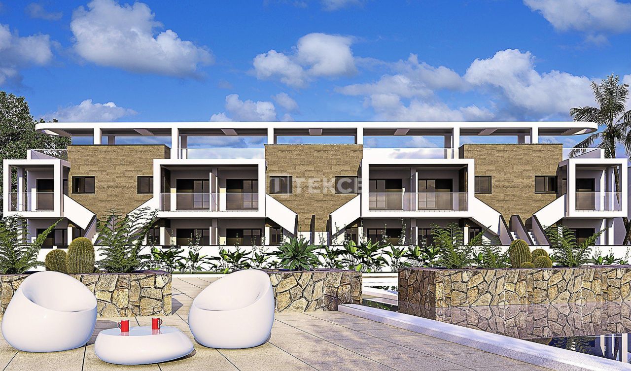 Apartamento en Pilar de la Horadada, España, 102 m² - imagen 1