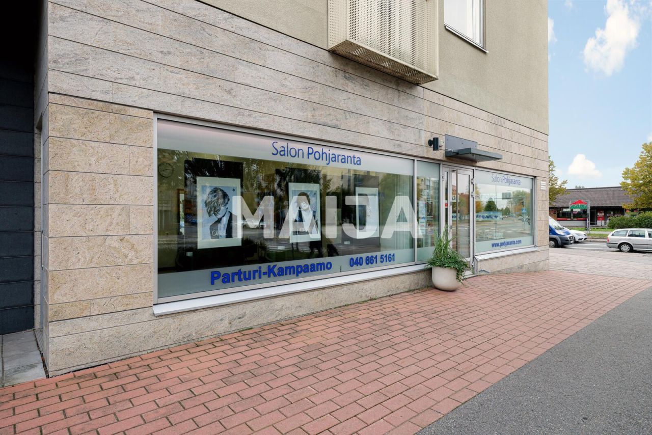 Commercial property in Vantaa, Finland, 87.5 m² - picture 1
