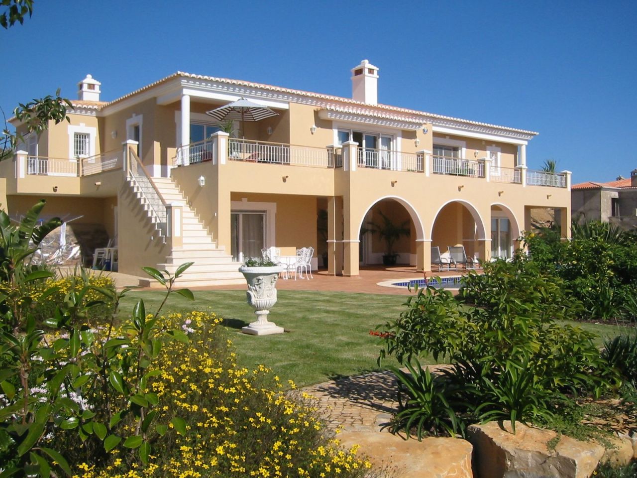 Villa en Lagos, Portugal, 335 m² - imagen 1