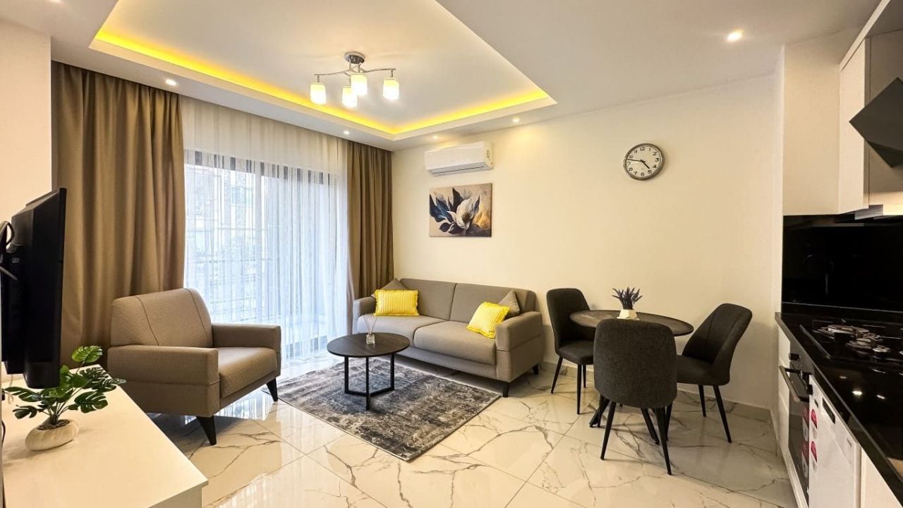 Flat in Alanya, Turkey, 45 m² - picture 1