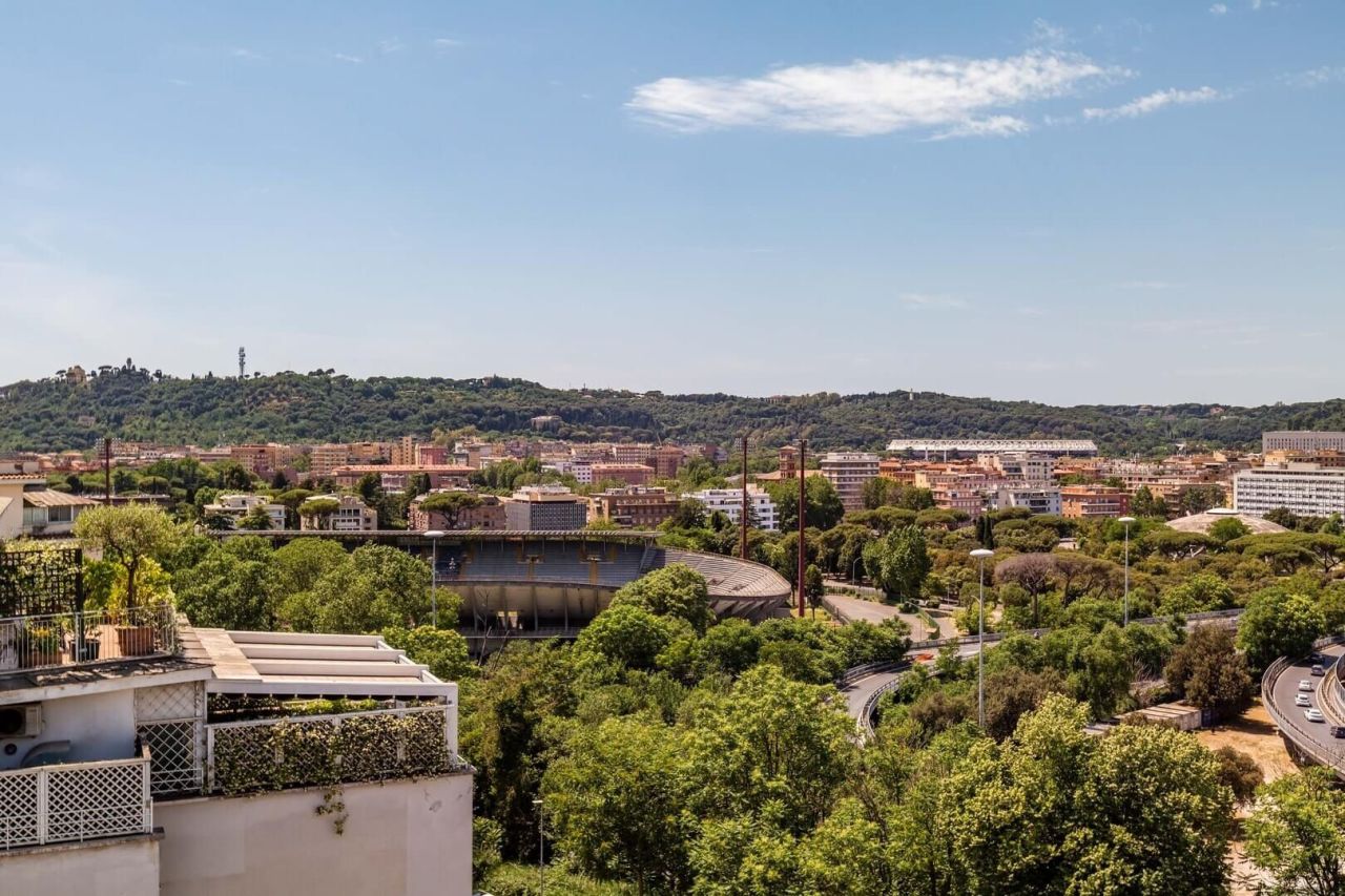 Penthouse à Rome, Italie, 240 m² - image 1