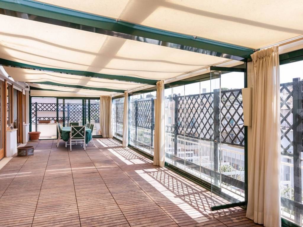 Attico a Roma, Italia, 240 m² - foto 1
