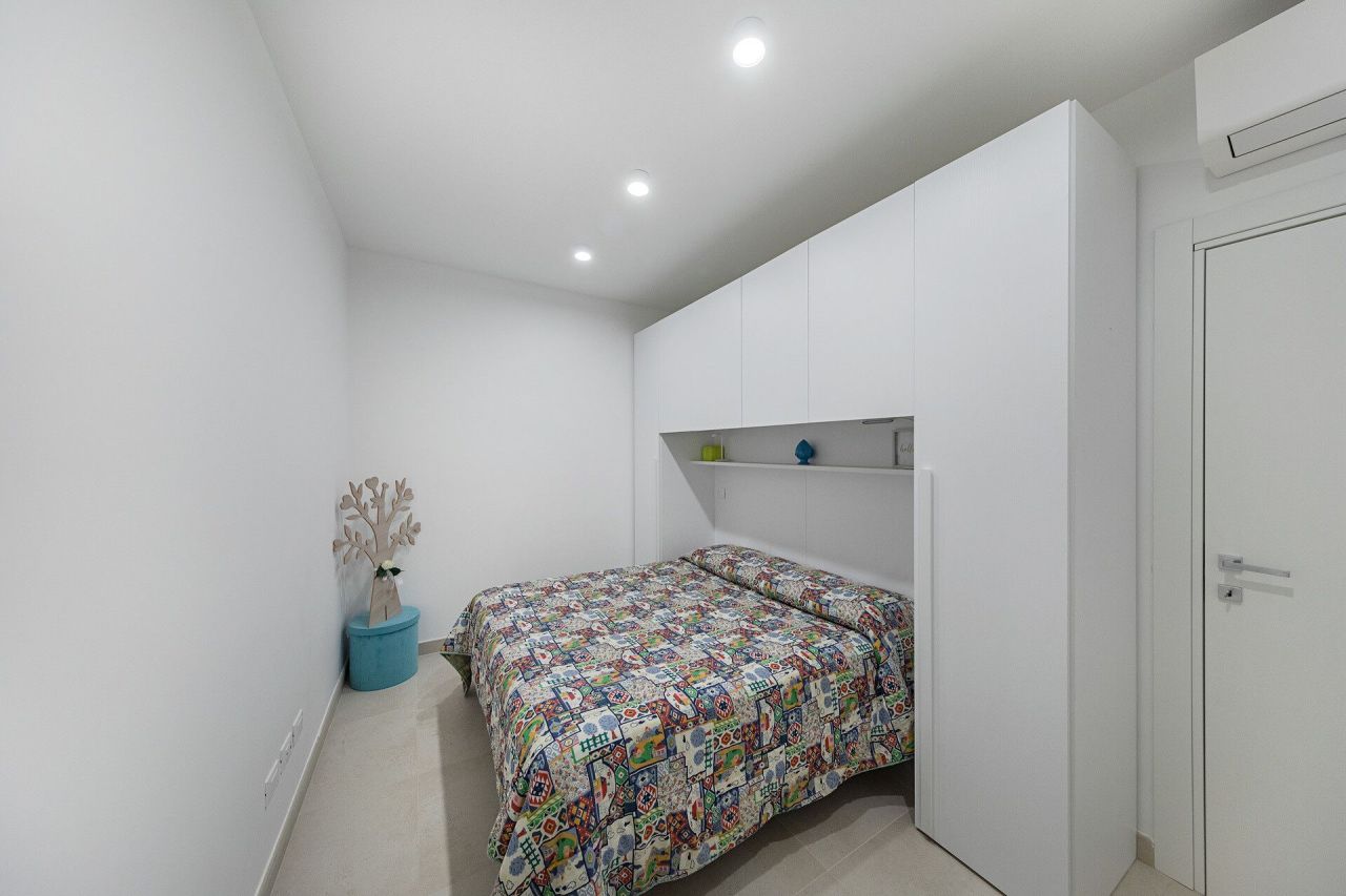 Villa por Lago de Garda, Italia, 150 m² - imagen 14