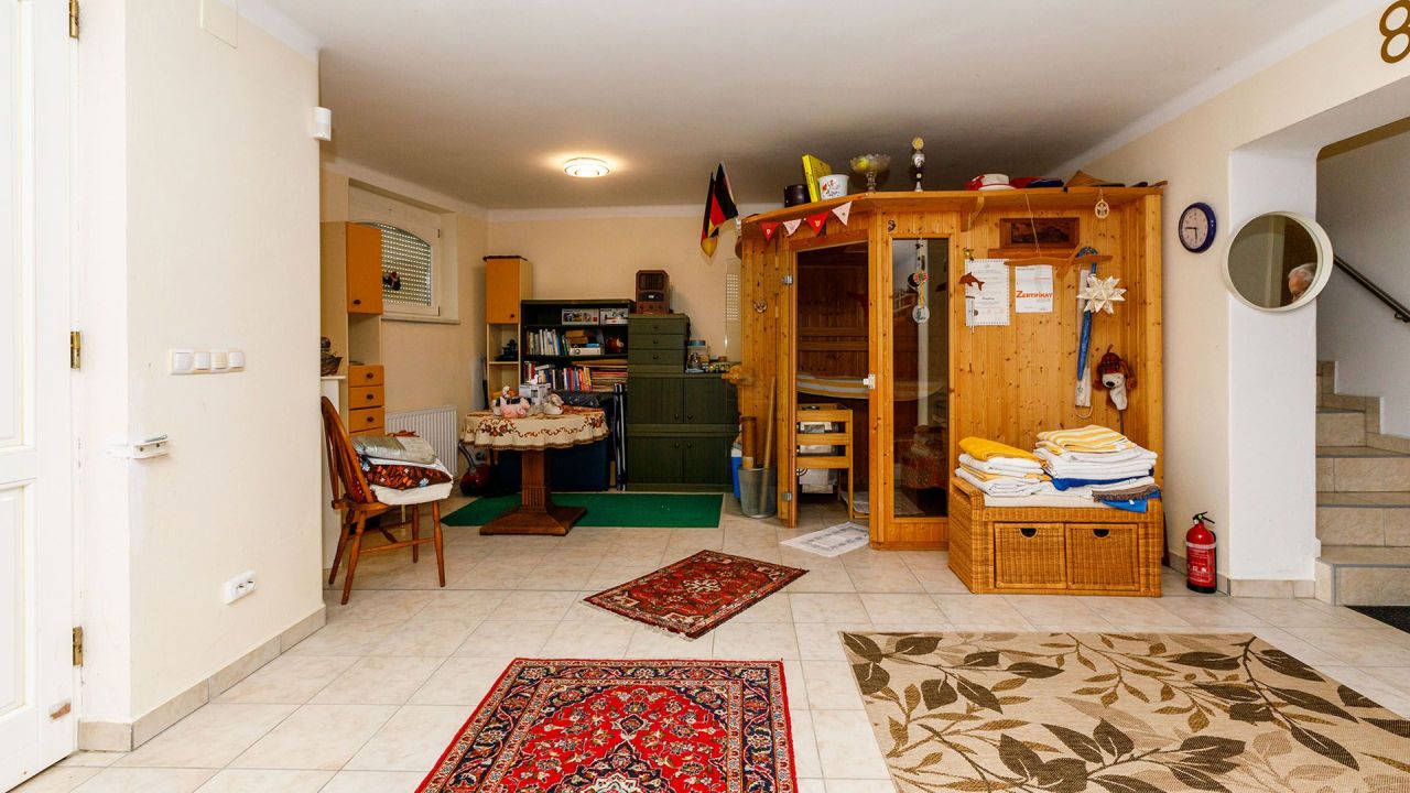 House in Keszthely, Hungary, 250 m² - picture 14