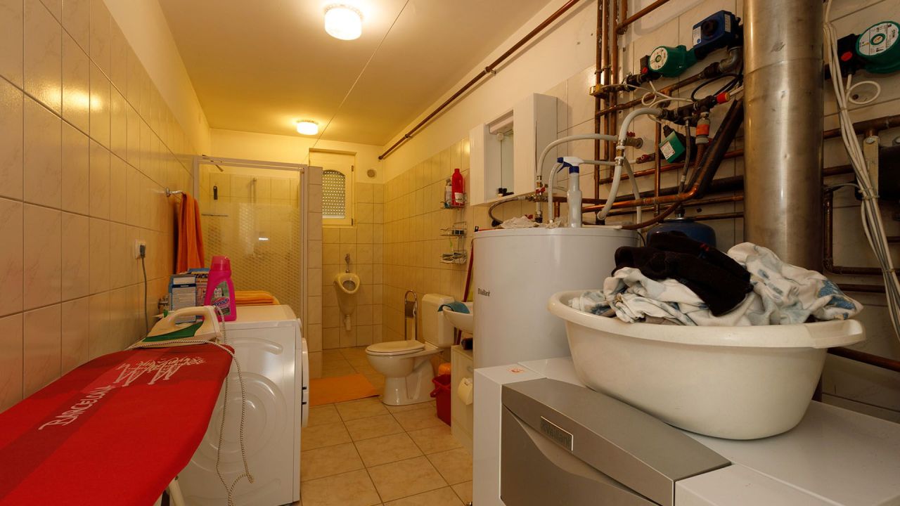 House in Keszthely, Hungary, 250 m² - picture 18