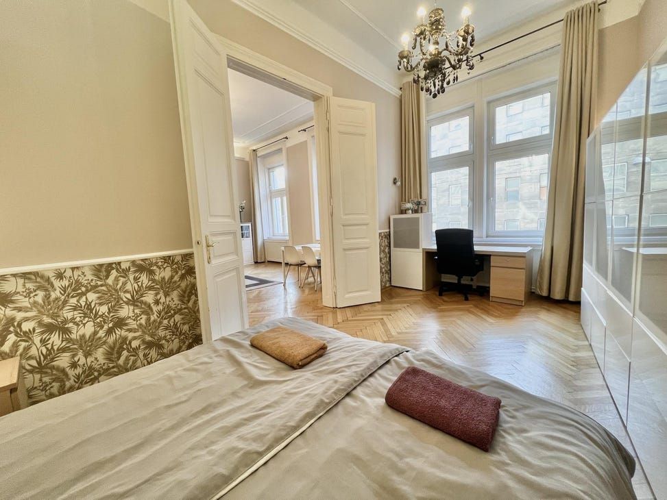 Apartment in Budapest, Hungary, 124 m² - picture 1