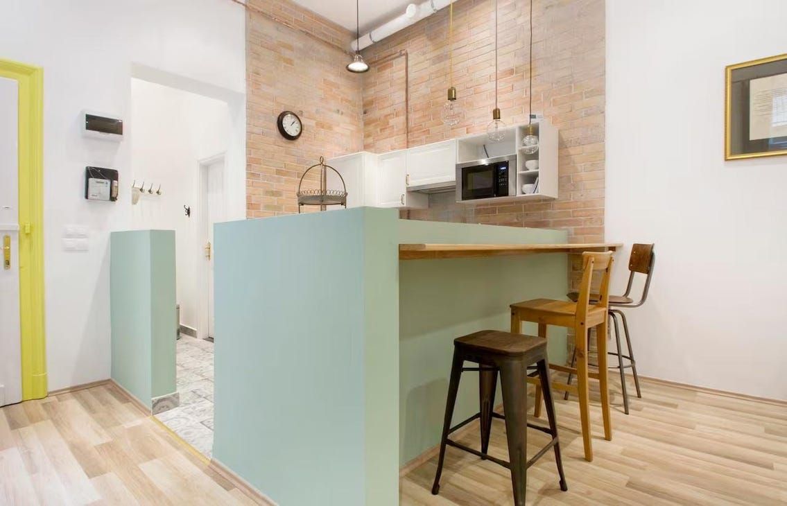 Apartment in Budapest, Hungary, 50 m² - picture 1