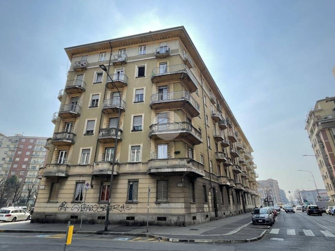 Appartement à Turin, Italie, 54 m² - image 1