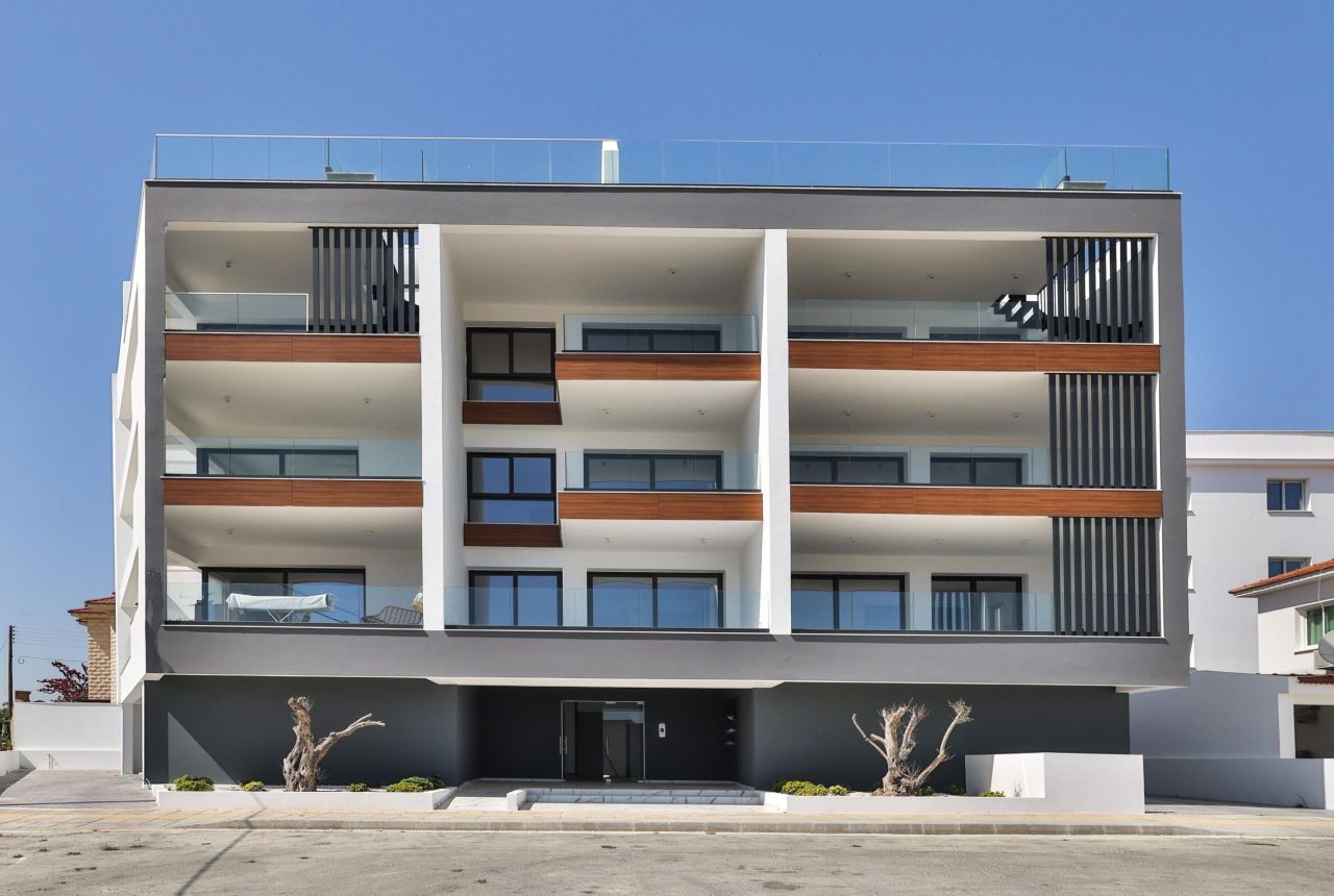 Apartment in Larnaca, Cyprus, 50 m² - picture 1