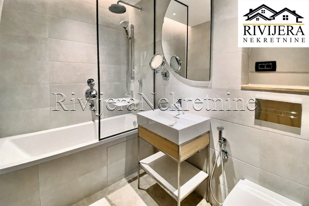 Piso en Tivat, Montenegro, 102 m² - imagen 6