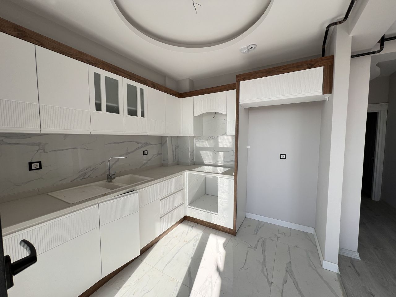 Flat in Mersin, Turkey, 80 m² - picture 1