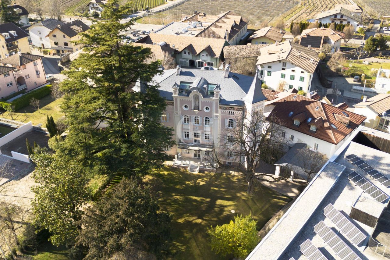 Appartement à Bolzano, Italie, 185 m² - image 2