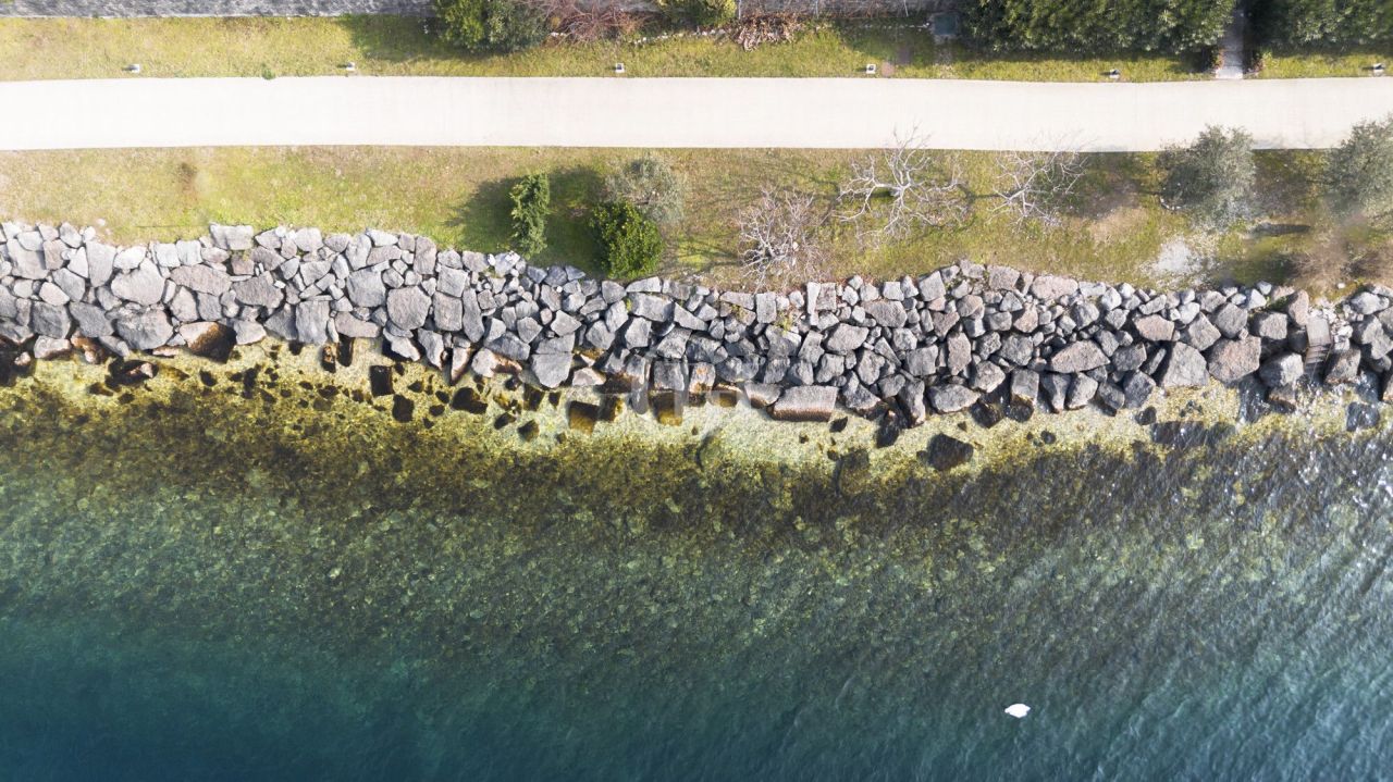 Apartment on Lake Garda, Italy, 70 m² - picture 5