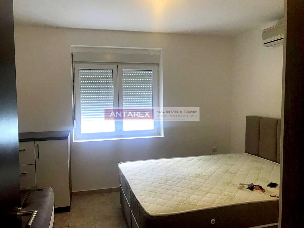 Villa en Kostanjica, Montenegro, 72 m² - imagen 4