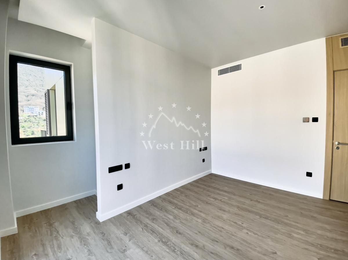 Apartment in Tivat, Montenegro, 102 m² - picture 5