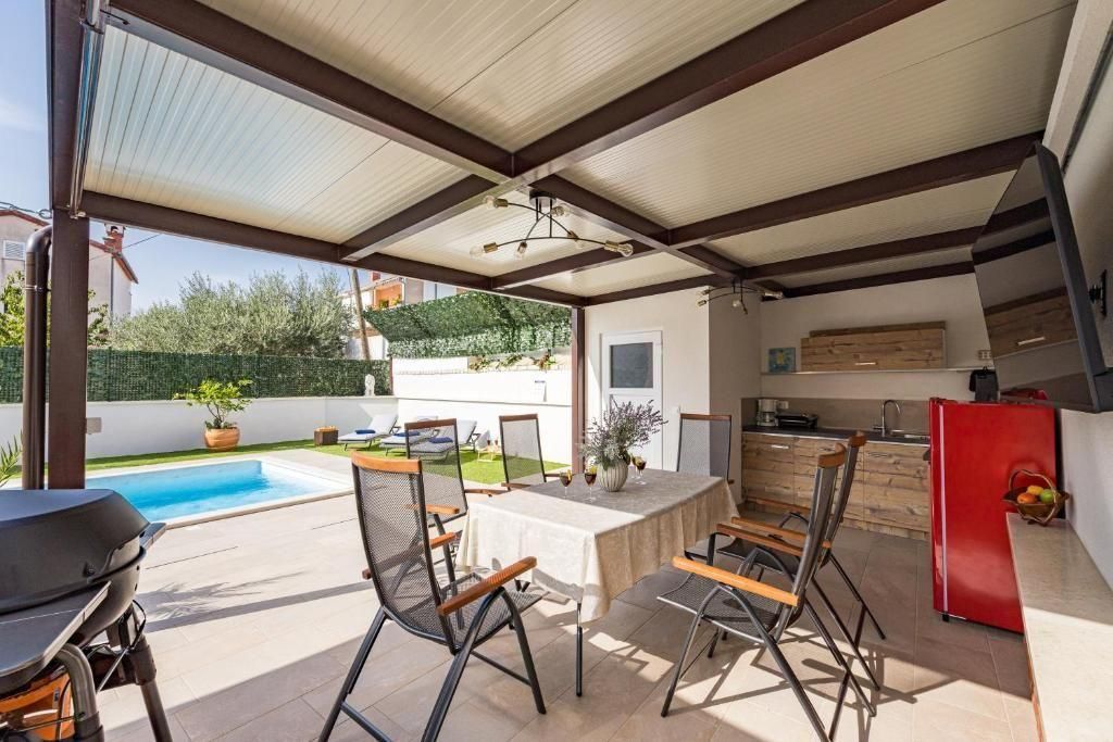 Villa à Rovinj, Croatie, 140 m² - image 4