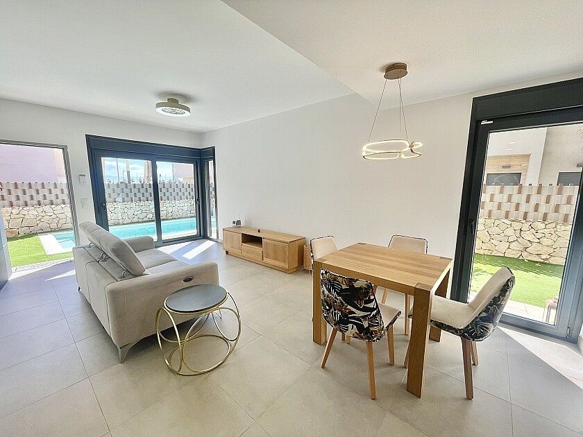 Villa a Pilar de la Horadada, Spagna, 136 m² - foto 11