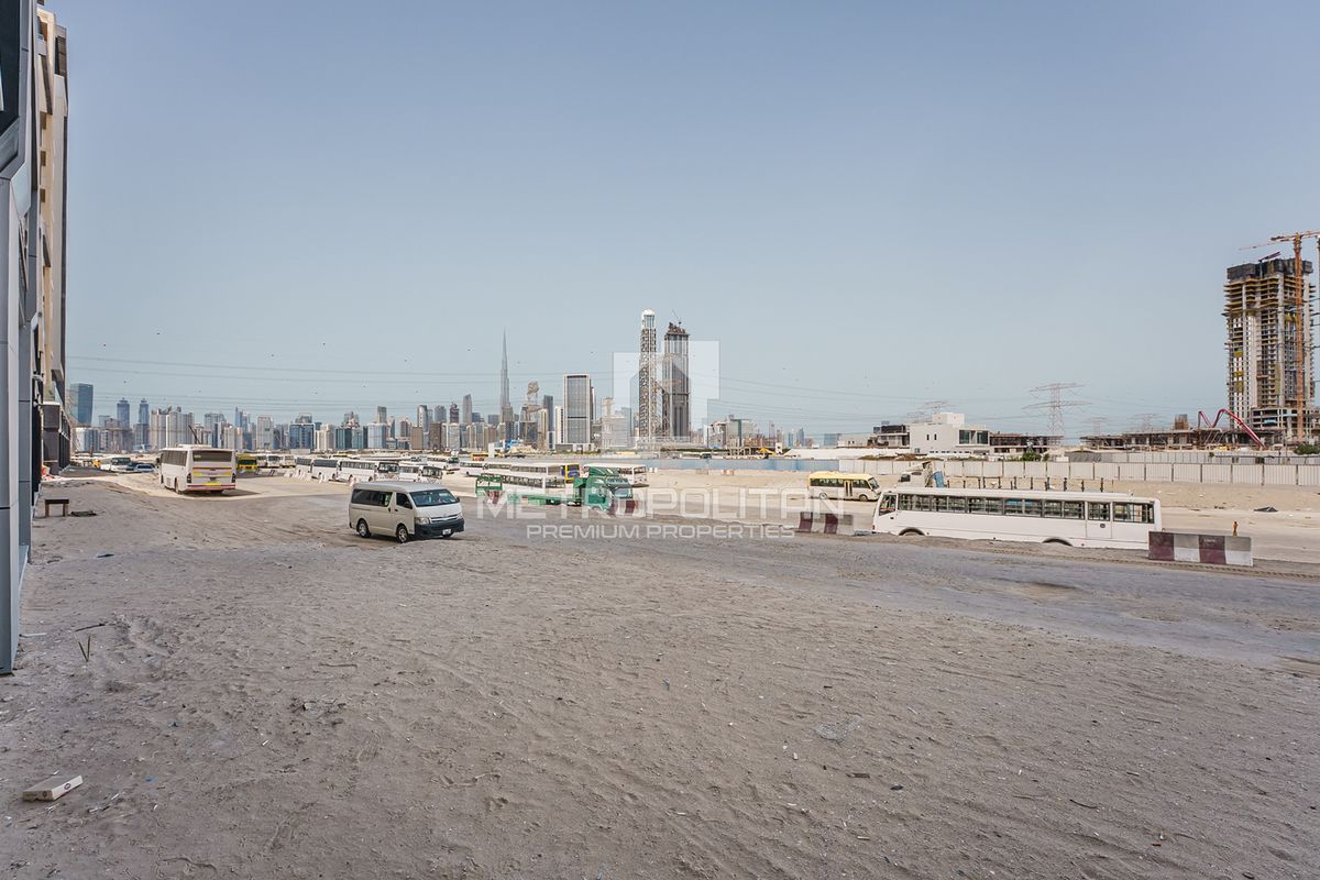 Negozio a Dubai, EAU, 90 m² - foto 3
