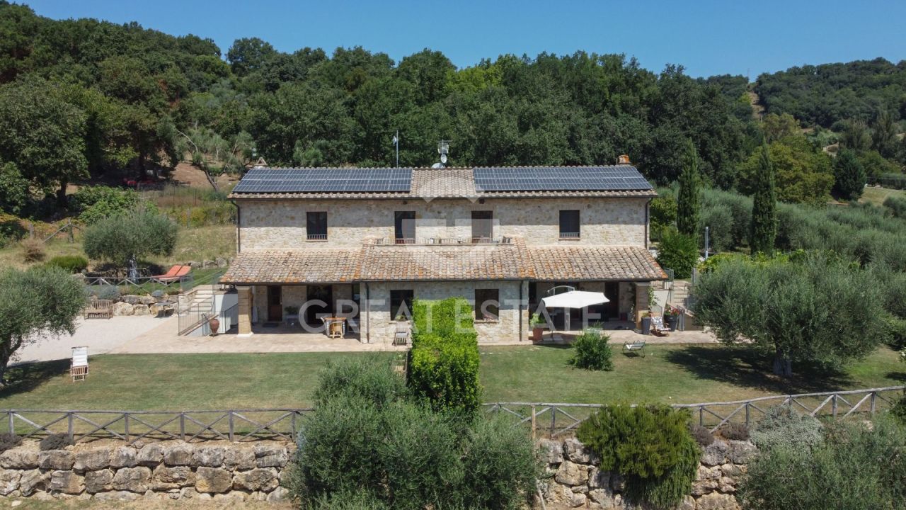 Maison Penna in Teverina, Italie, 230.9 m² - image 1