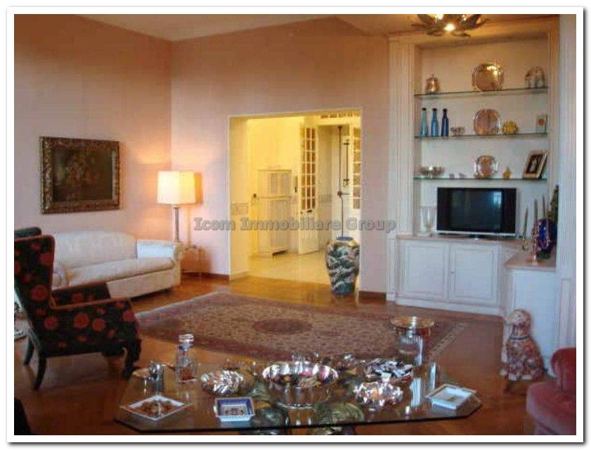 Apartment in San Remo, Italy, 180 m² - picture 1
