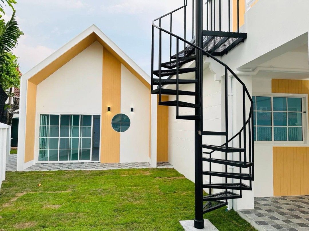 Haus in Phuket, Thailand, 212 m² - Foto 1