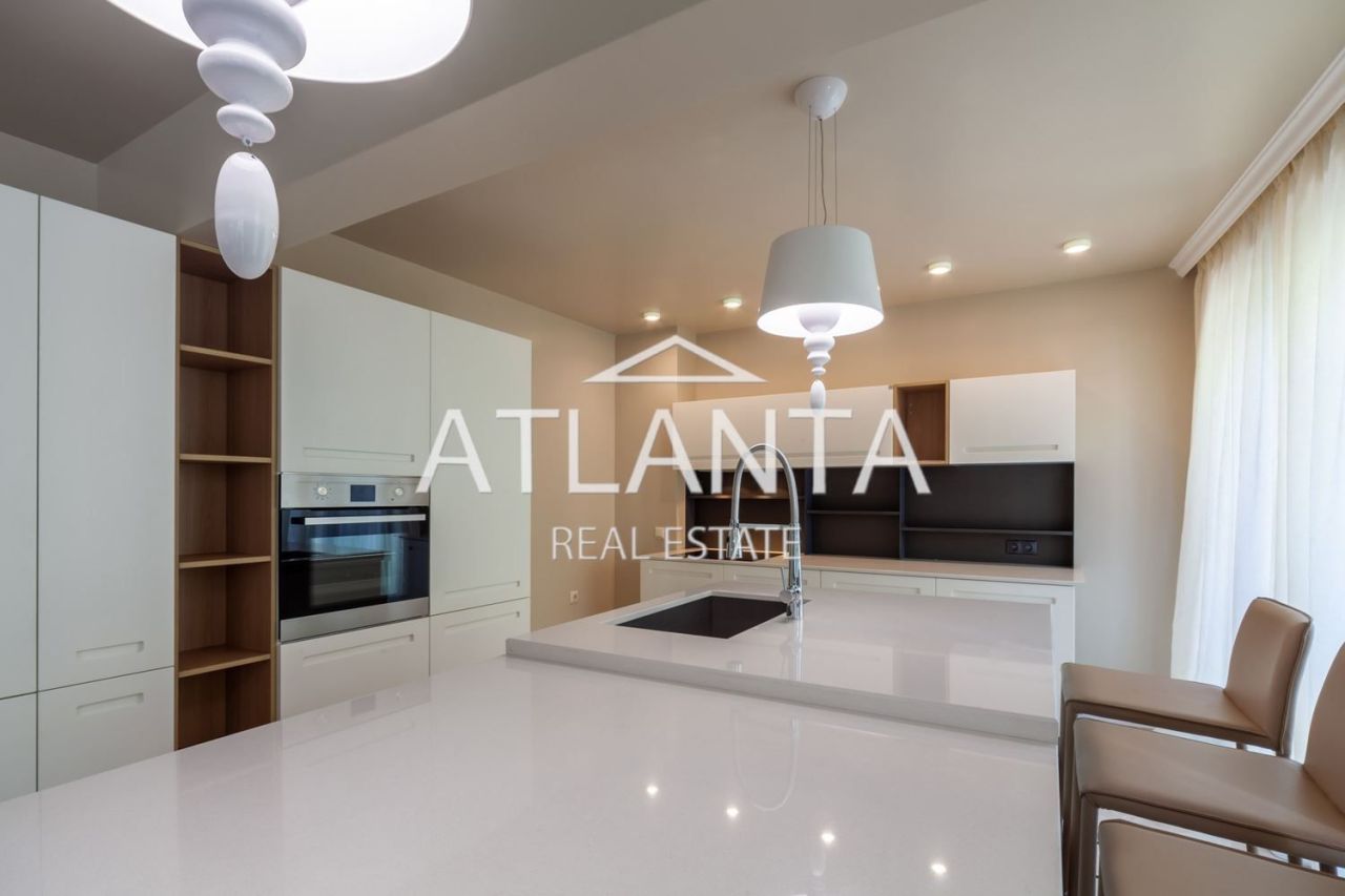 Apartamento en Varna, Bulgaria, 243 m² - imagen 3