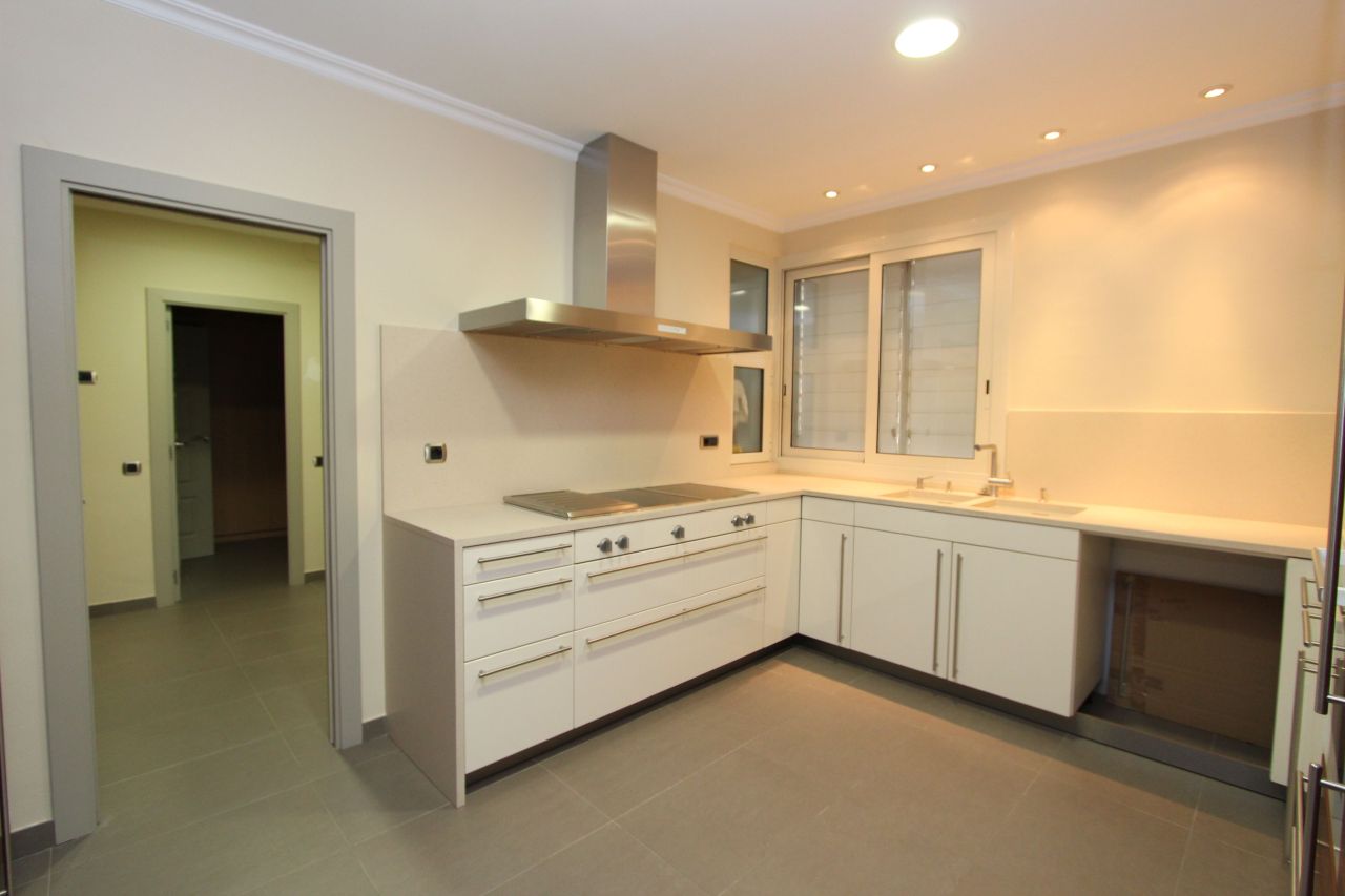 Apartment in Barcelona, Spain, 245 m² - picture 17