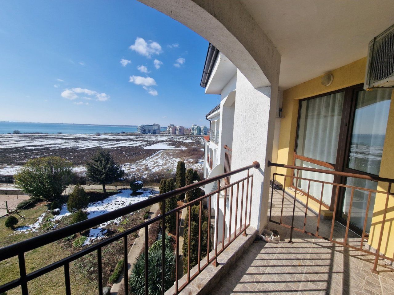 Apartamento en Ravda, Bulgaria, 49 m² - imagen 1