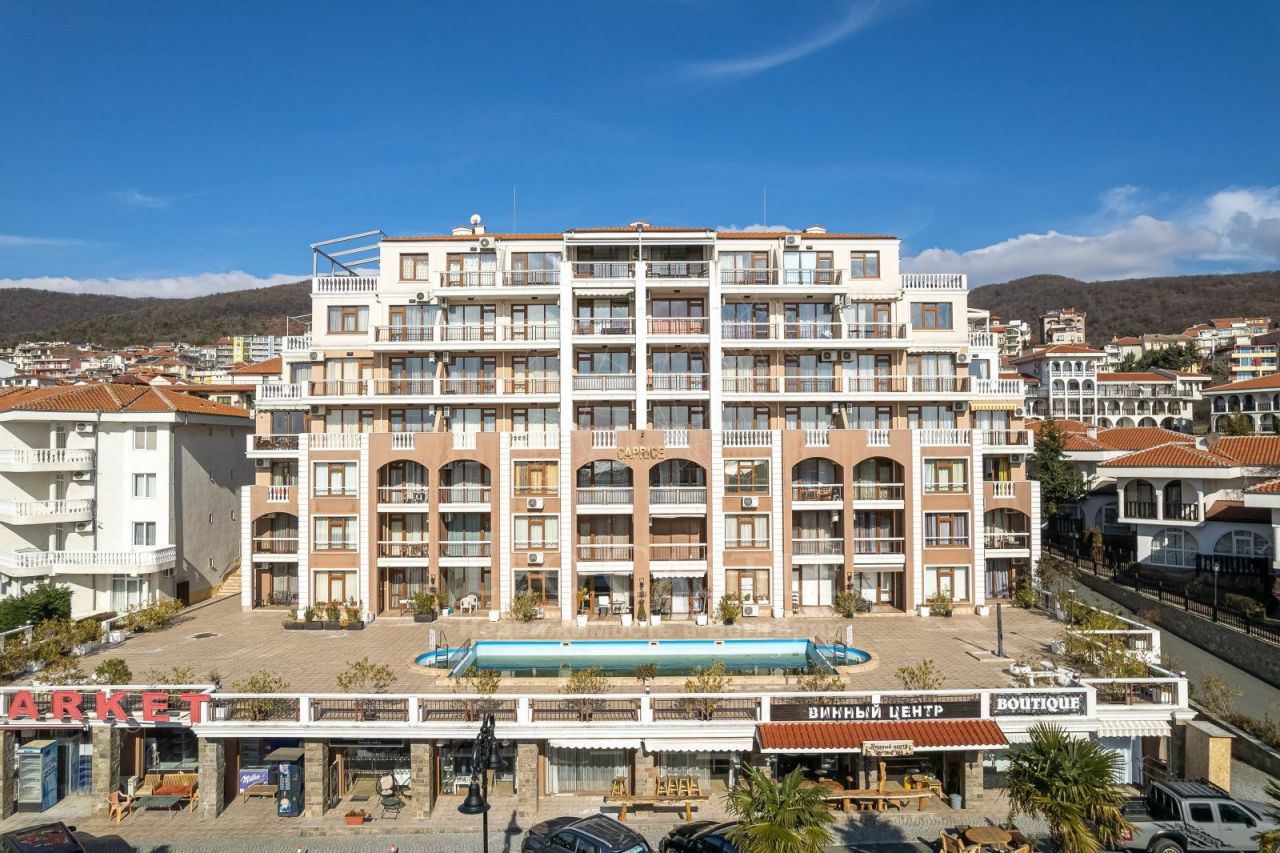Apartamento en Sveti Vlas, Bulgaria, 124 m² - imagen 1