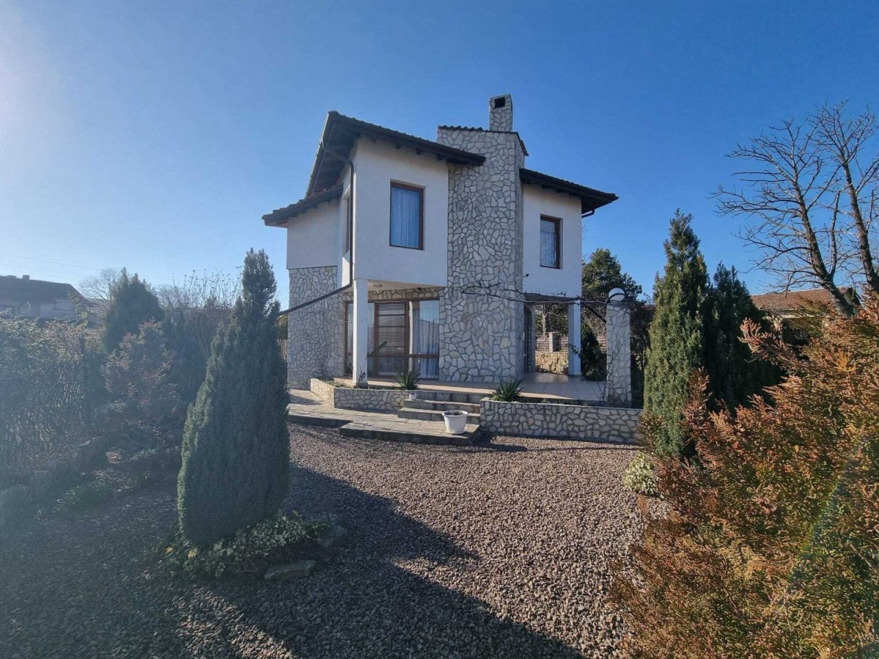 Haus in Bata, Bulgarien, 102 m² - Foto 1
