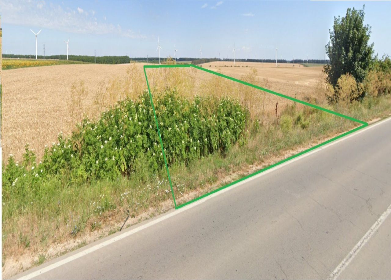 Land in Kavarna, Bulgaria, 15 556 m² - picture 1