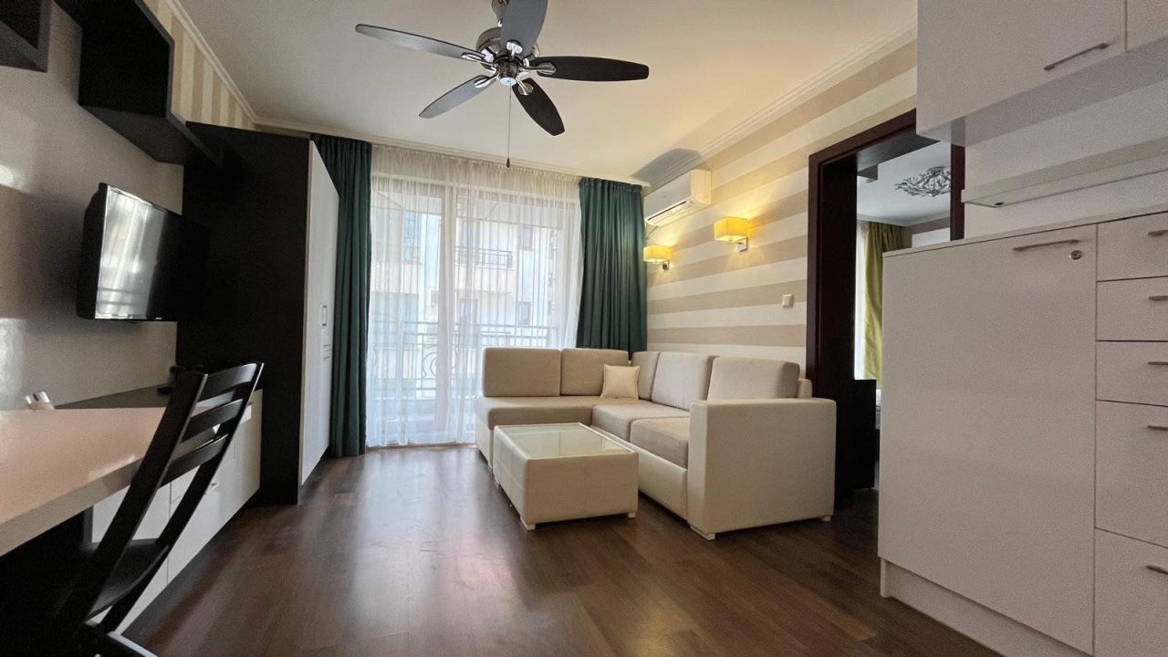 Apartment in Pomorie, Bulgaria, 60 m² - picture 4